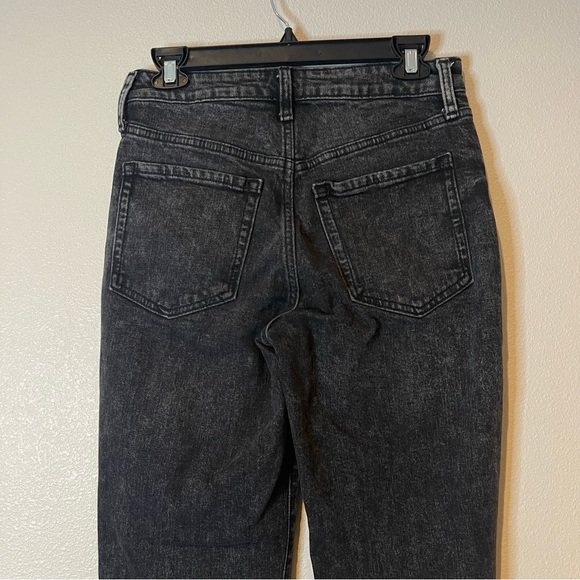 Old Navy OG Straight High Rise 2 - Picture 4 of 10